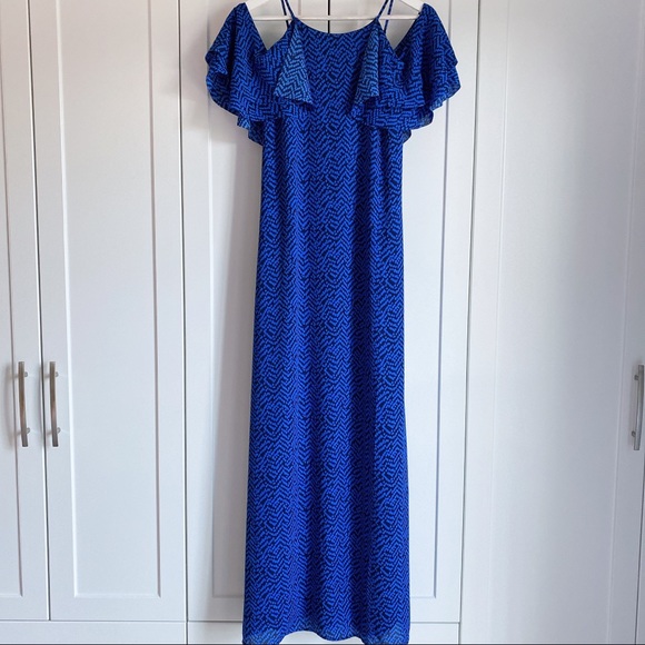 Like new Banana Republic Maxi Dress - Picture 3 of 11